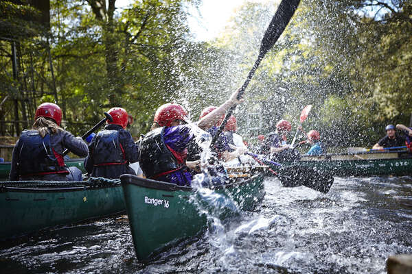 scouts_in_canoes